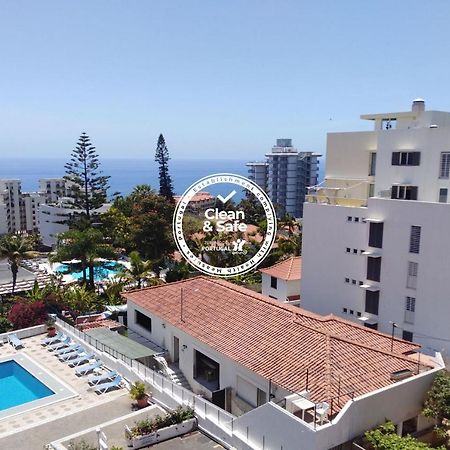 Black & White By Madeira Sun Travel Funchal  Esterno foto